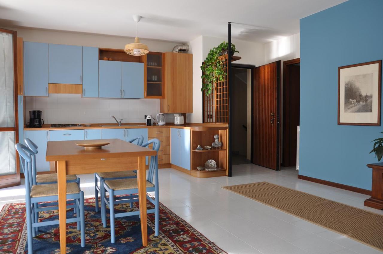 Appartement Casa Marisa à Lovere Extérieur photo